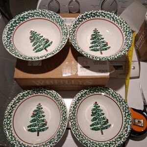 Festive Green and White Tree Bowls